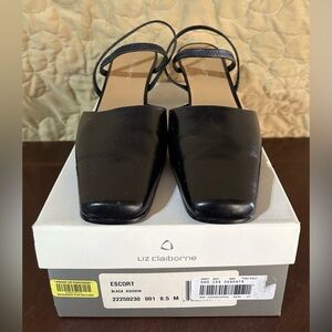 8.5 Liz Claiborne Black Dressy Shoes
